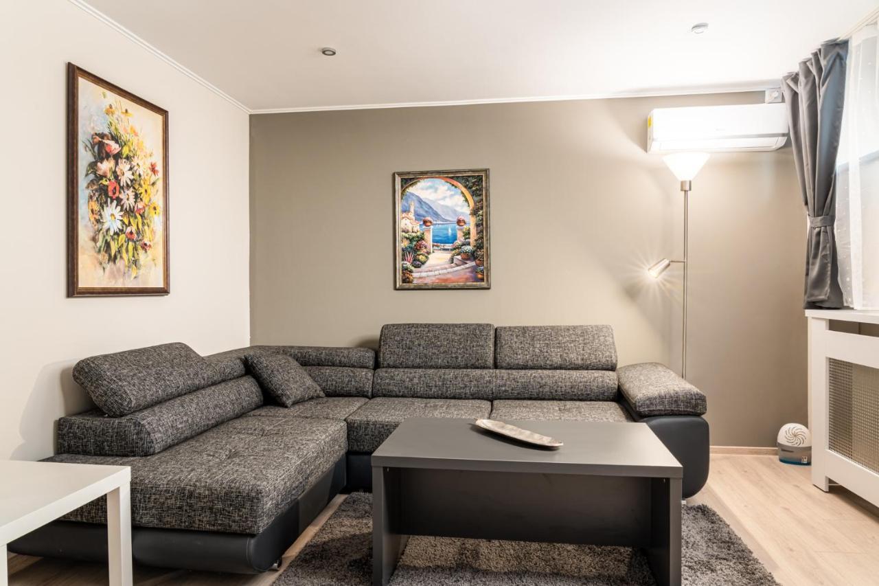 Casa 86 Apartment บูคาเรสต์ ภายนอก รูปภาพ