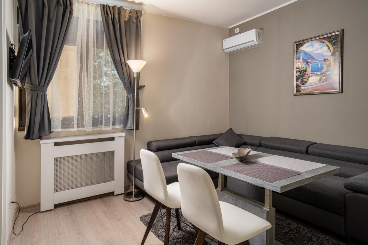 Casa 86 Apartment บูคาเรสต์ ภายนอก รูปภาพ